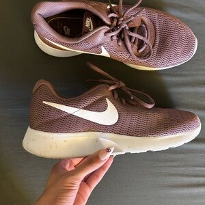 Nike Women's Sneakers